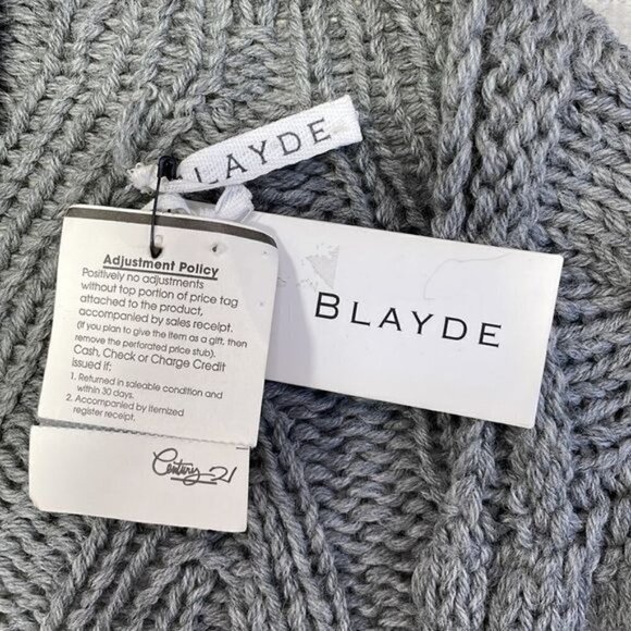 BLAYDE Sweater Cardigan NWT Chunky Cable Knit Gray Waterfall Wool Size Small - Picture 11 of 12
